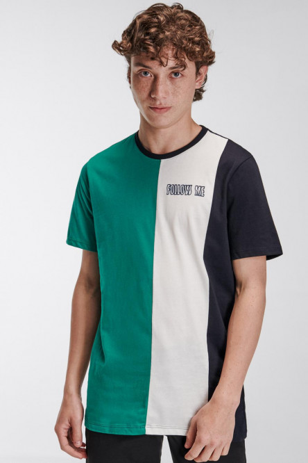 Camiseta manga corta con cortes, estampado minimalista en frente.