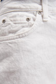 Jean ancho 90´S blanco súper tiro alto con botas amplias y 5 bolsillos
