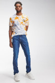 Jean 90´S tiro bajo azul intenso con diseños en láser