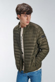 Chaqueta unicolor acolchada con cuello redondo