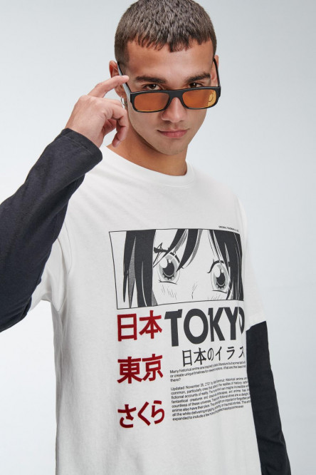 Camiseta crema clara manga larga con estampado de anime