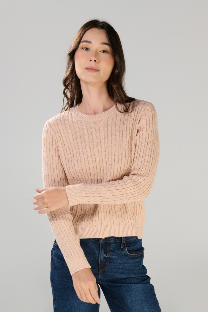 Suéter cuello redondo rosado claro con trenzas