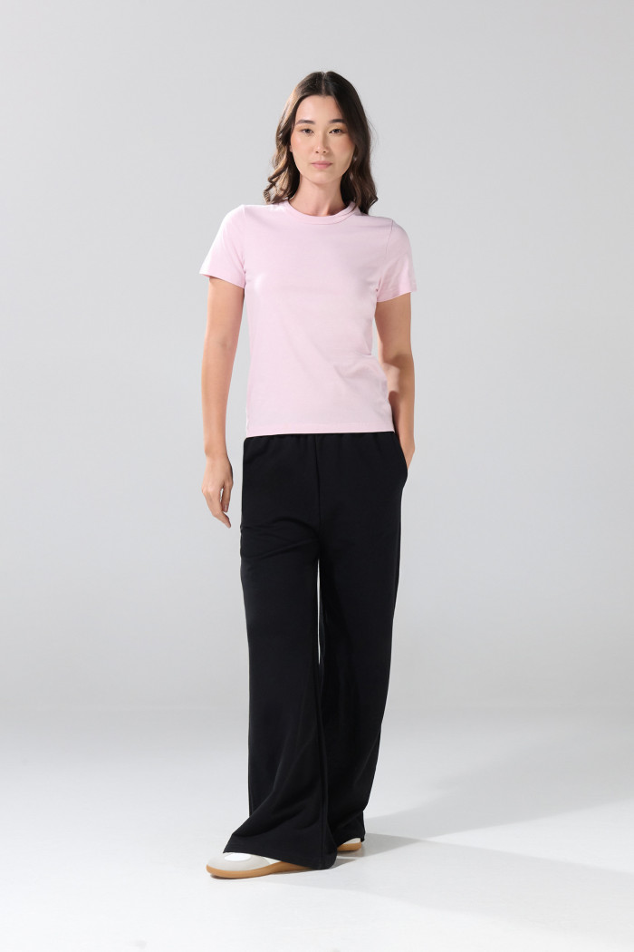 Camiseta ajustada cuello redondo unicolor en algodón