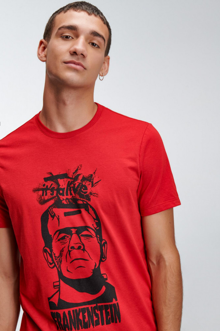 Camiseta manga corta, con estampado de Frankenstein