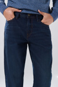 Jean 90´S infaltables azul intenso con costuras y tiro bajo
