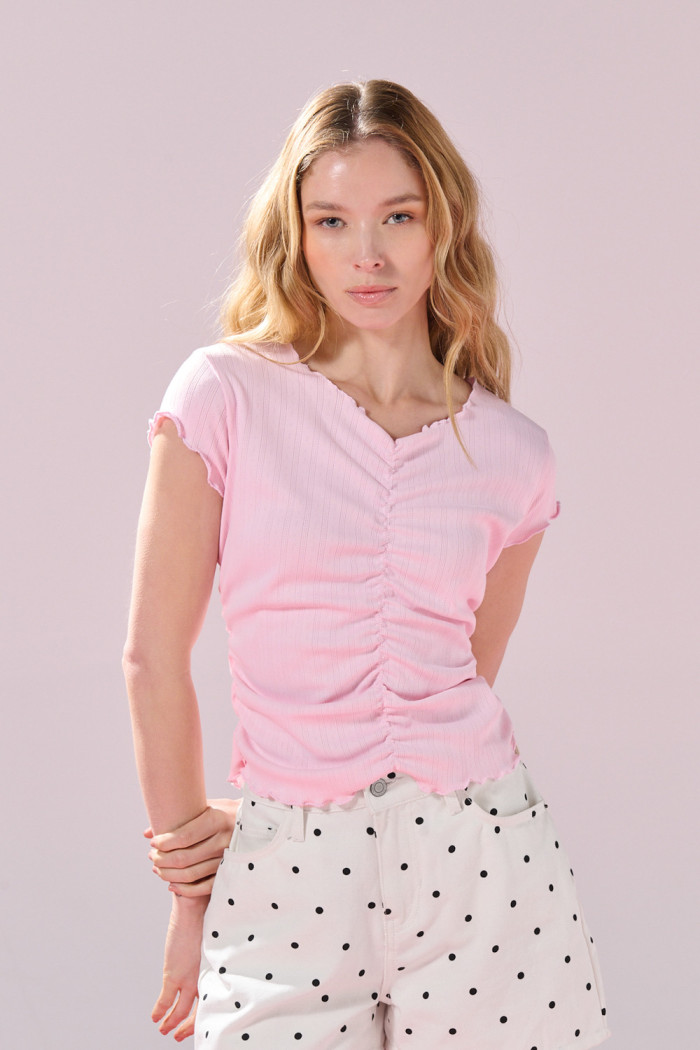 Camiseta unicolor con recogido y manga corta de Polka Dots
