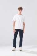 Jean slim infaltables azul intenso con tiro bajo

