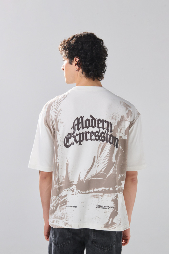 Camiseta unicolor oversize de Boho Club con cuello redondo
