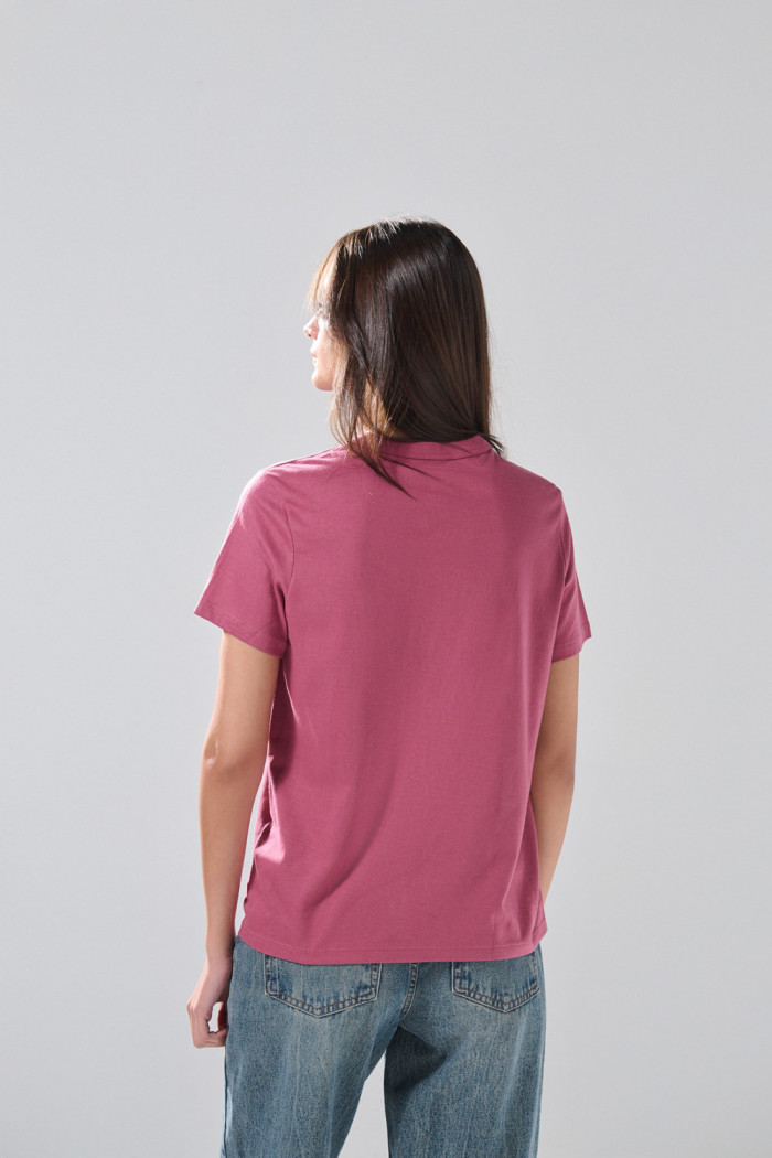 Camiseta rosada oscura college en algodón con cuello redondo
