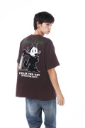 Camiseta oversize café de Félix el Gato con manga corta

