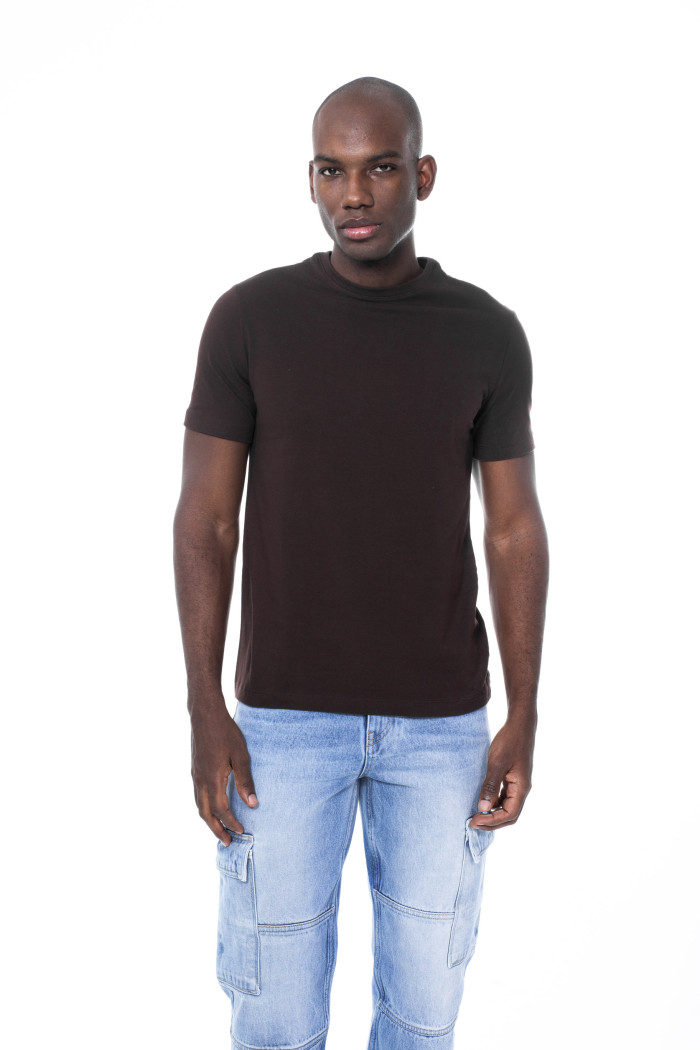 Camiseta en algodón infaltables manga corta unicolor
