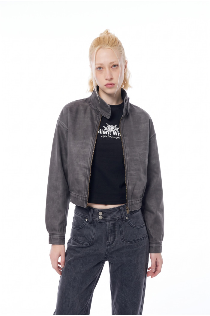 Chaqueta cropped de jean gris intensa con cuello alto
