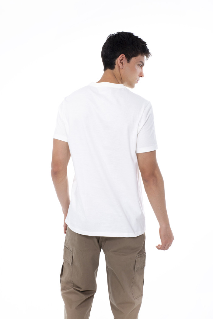 Camiseta ajustada unicolor infaltables manga corta
