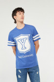 Camiseta azul medio cuello redondo con estampado de Yale