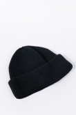 Gorro tejido unicolor con texturas de canal y doblez ajustable