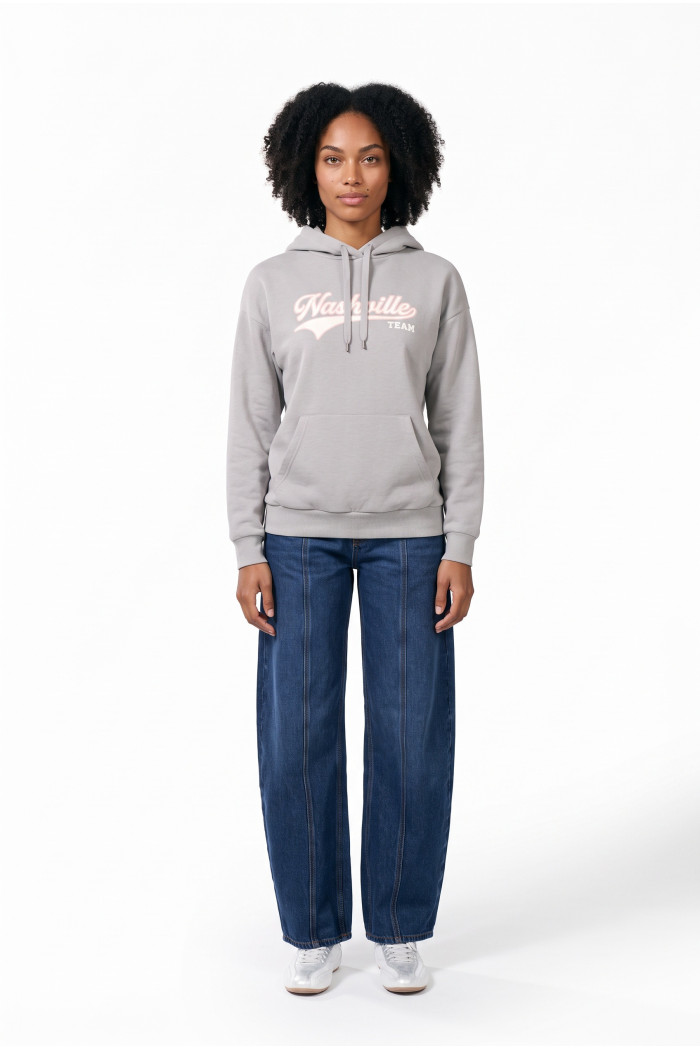 Buzo oversize con capota gris medio y diseño college
