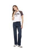 Camiseta crop top college crema con manga corta ranglan