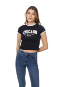 Camiseta en algodón negra con arte college y cuello redondo