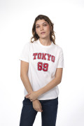Camiseta manga corta crema con arte college rojo