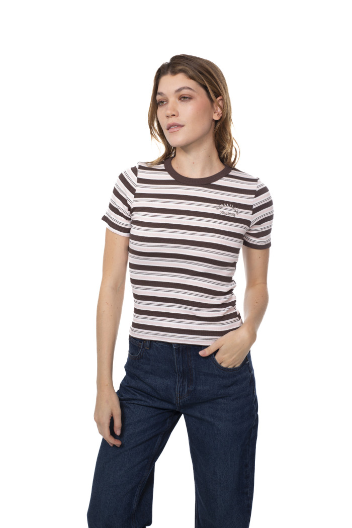 Camiseta manga corta crema clara a rayas con arte college