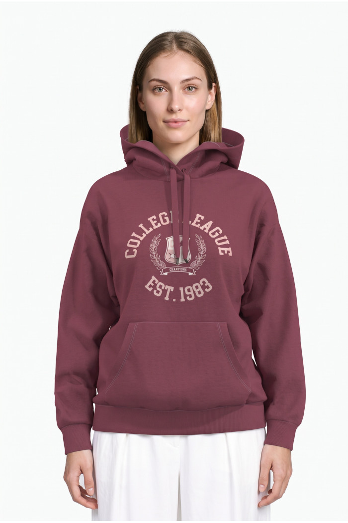 Buzo oversize con capota rosado oscuro y diseño college
