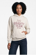 Buzo oversize crema con capota y texto college en frente

