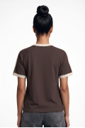 Camiseta manga ranglan café college con contrastes
