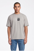 Camiseta de Nightmare Before Christmas gris cuello redondo
