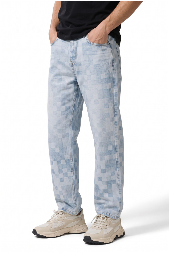 Jean loose tiro medio azul claro con diseños de cuadros
