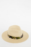 Sombrero tejido crema claro con cinta decorativa negra con diseños