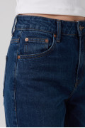 Jean 90´S bota recta infaltables azul oscuro tiro alto
