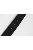 Cinturón en cuerina negro con hebilla metálica cuadrada