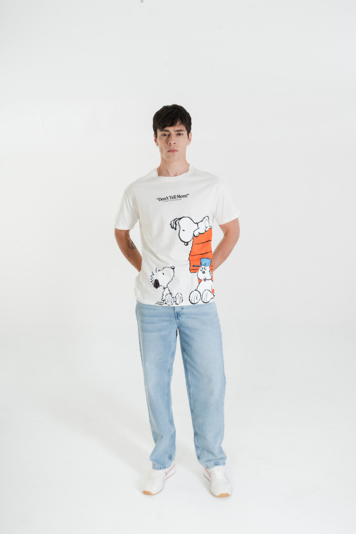 Camiseta crema manga corta de Snoopy en algodón
