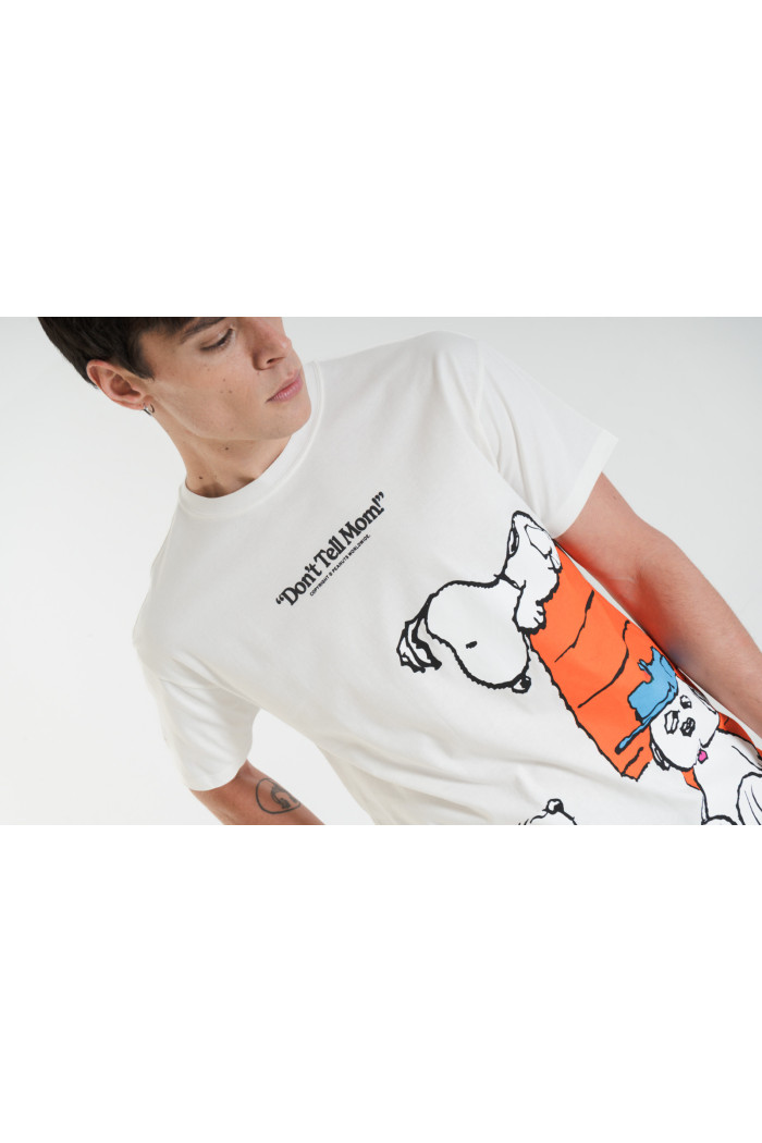 Camiseta crema manga corta de Snoopy en algodón
