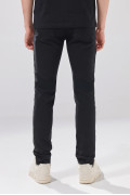 Jean negro infaltables skinny 5 bolsillos con tiro bajo
