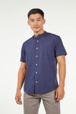Camisa unicolor manga corta con cuello nerú