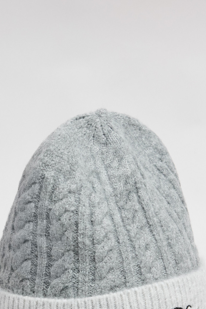 Gorro beanie, en colores surtidos.