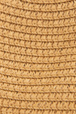 sombrero, con cinturon decorativo