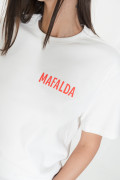 Camiseta cuello redondo crema con diseños de Mafalda

