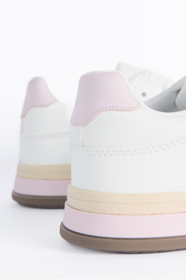 Tenis blancos con colores hot sale