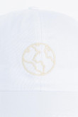 Cachucha blanca beisbolera con diseño de planeta bordado