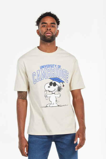 Camiseta cuello redondo kaky clara con arte de Snoopy & Cambridge