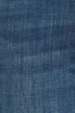 Jean azul intenso con efecto push up, tiro alto y pretina ancha