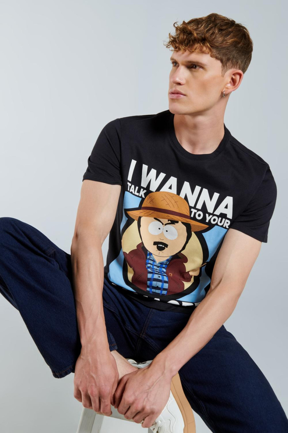 Camiseta manga corta azul intensa con diseño de South Park en frente
