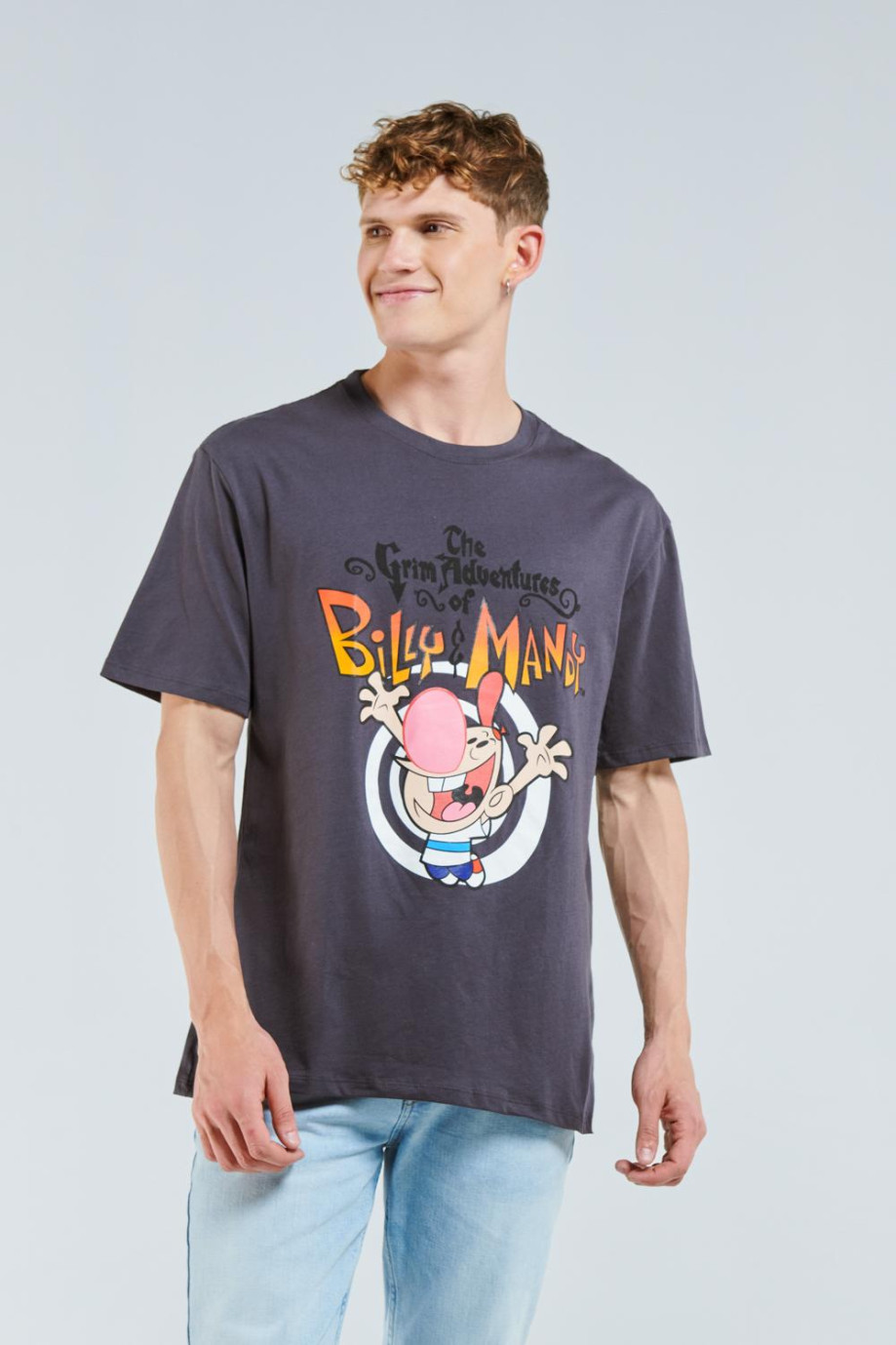 Camiseta gris intensa con cuello redondo y diseño de Billy & Mandy