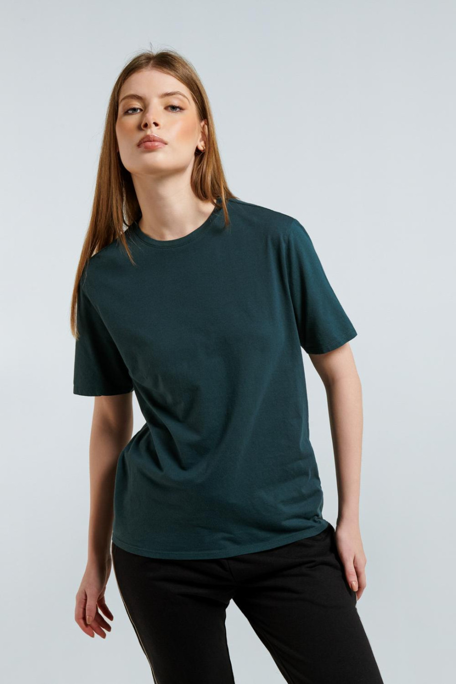 Camiseta cuello redondo verde oscura en algodón con manga corta