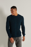 Suéter azul intenso tejido con texturas y cuello redondo