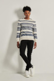 Jean súper skinny negro ajustado con bolsillos y tiro bajo