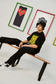 Camiseta oversize negra manga corta y arte de Keith Haring