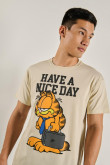 Camiseta kaki clara manga corta con diseño de Garfield